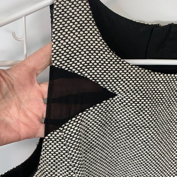 Banana Republic Sleeveless Woven Midi Dress - Picture 2 of 7